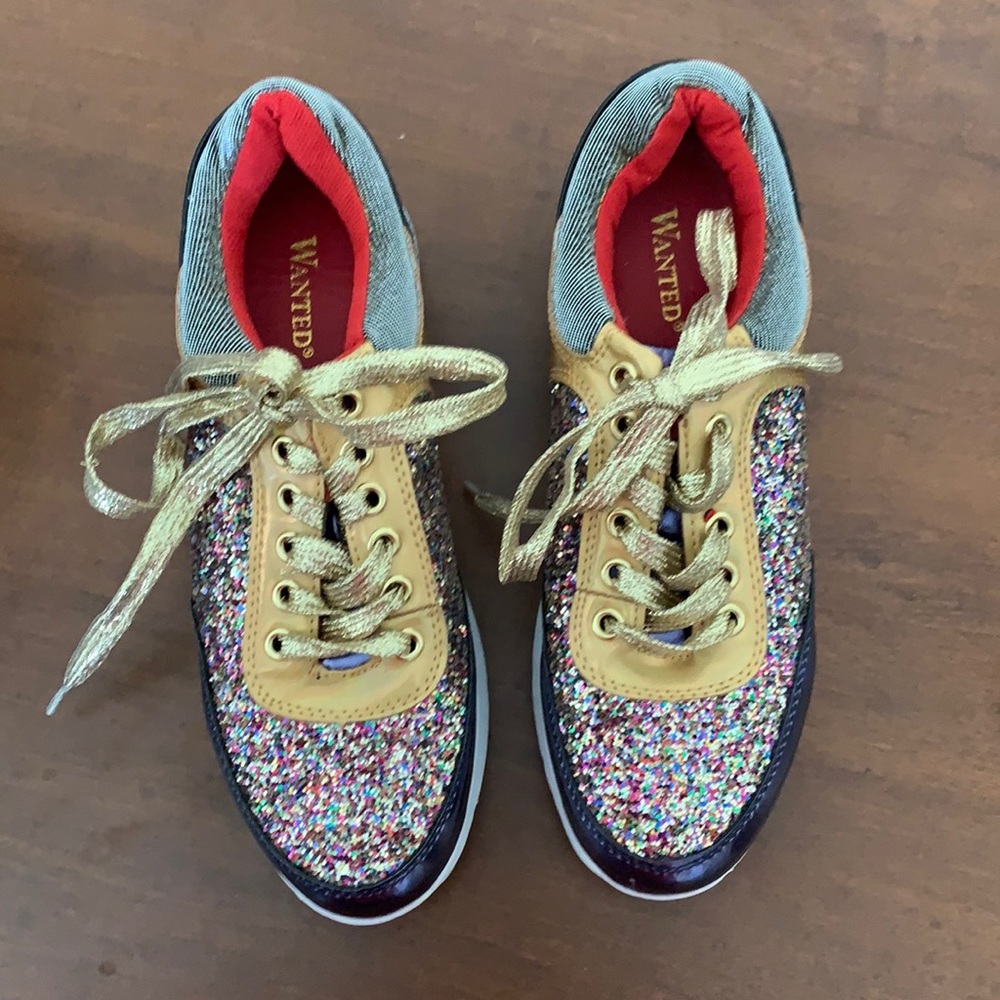 Wanted Brand Sneakers, Ready to party Size 7